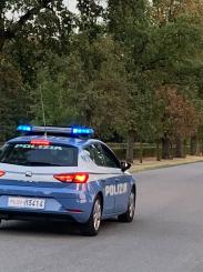 Questura Monza e Brianza: la Polizia di Stato esegue ordinanza di custodia cautelare in carcere nei confronti di un 70enne, per violenza sessuale su due adolescenti.