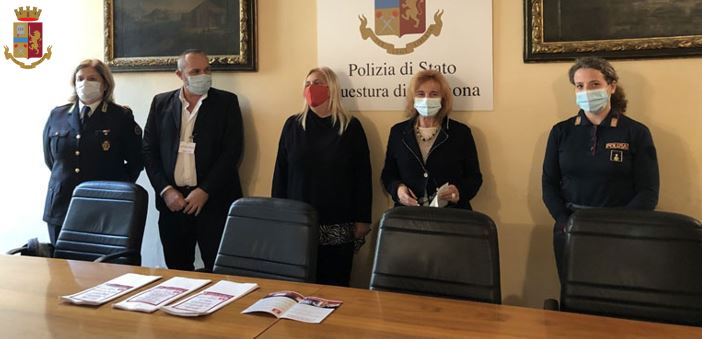 Questura di Cremona: campagna di prevenzione contro i reati.