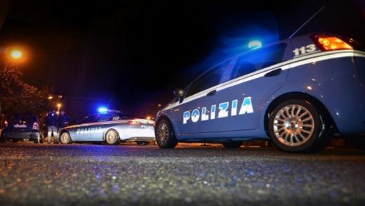 Blitz della Polizia di Stato alla ex colonia “Motta” a Marina di Massa, spunta la cocaina, un denunciato.