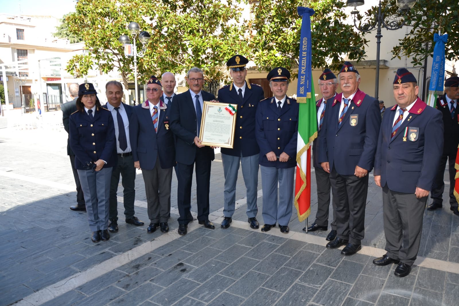 Il Comune di San Salvo conferisce la cittadinanza onoraria alla Polizia di Stato, all’Arma dei Carabinieri ed alla Guardia di Finanza