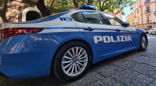 Evade dai domiciliari a Rimini, arrestato a Caserta dalla Polizia di Stato.