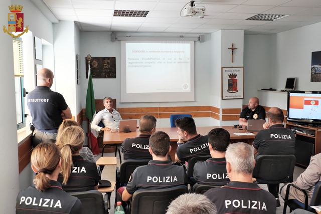 La Polizia di Stato a lezione con il CNSAS.