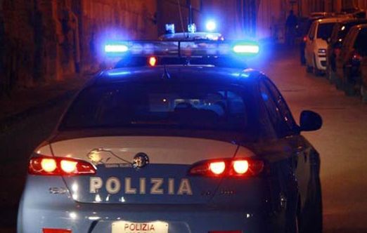 Macerata: smantellata centrale di spaccio nel centro storico arrestati quattro extracomunitari sequestrata eroina e cocaina
