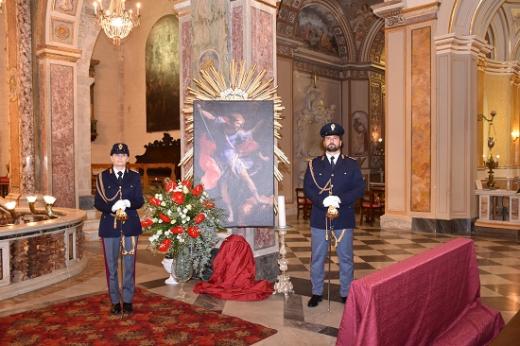Frosinone - La Polizia di Stato  festeggia il suo Patrono nella Basilica di Santa Maria Salome in Veroli. La Cerimonia è stata officiata dal Cappellano Coordinatore Nazionale Vicario Don Angelo Maria Oddi