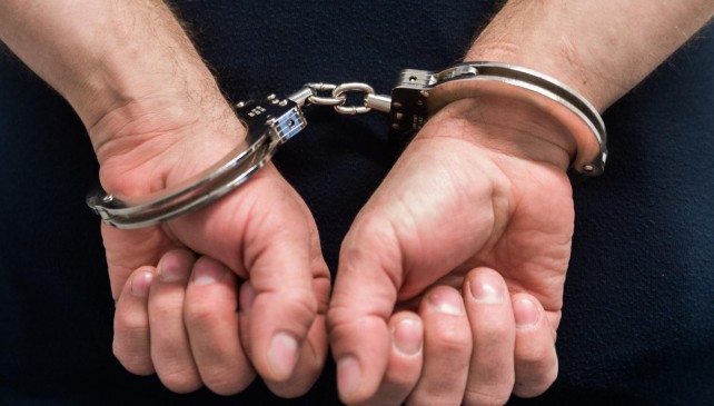 Tratto in arresto un 52 enne astigiano per maltrattamenti in famiglia e tentata violenza sessuale