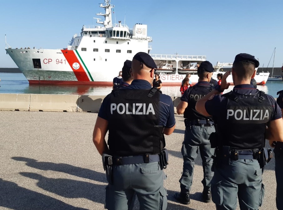 Crotone, sbarco di migranti 6 giugno, in carcere 2 scafisti