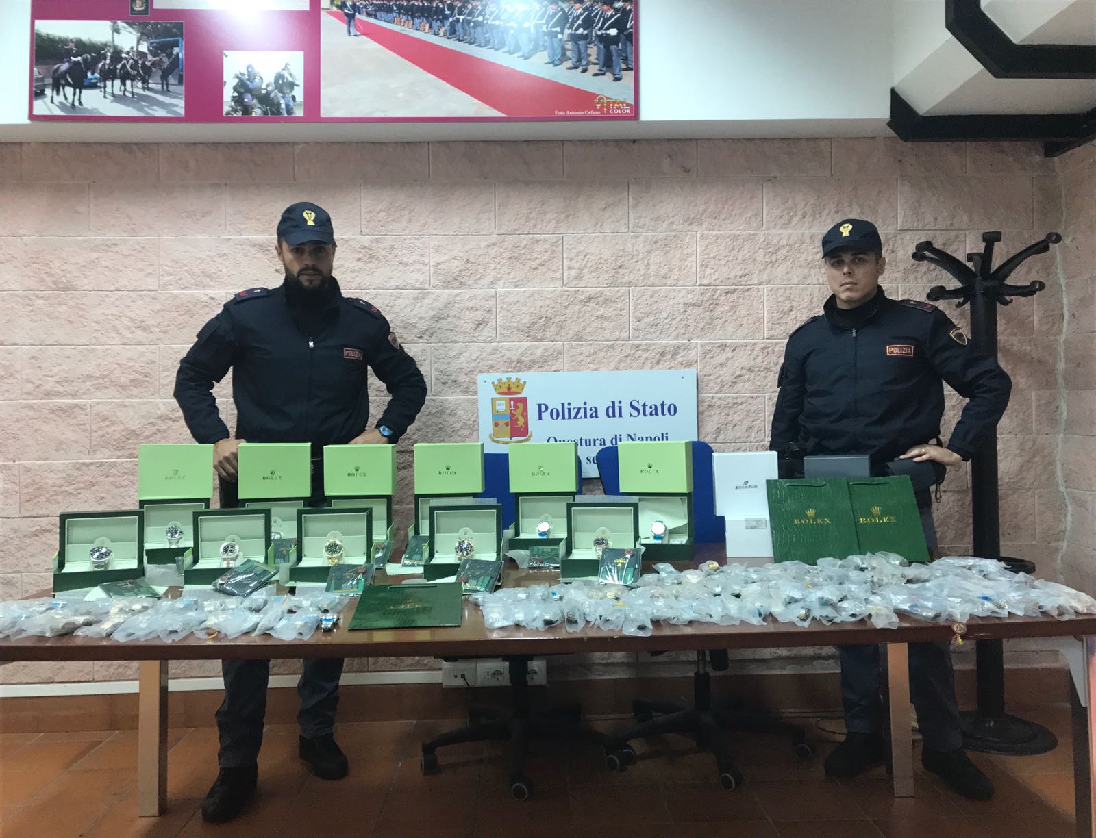 Polizia di deals stato rolex