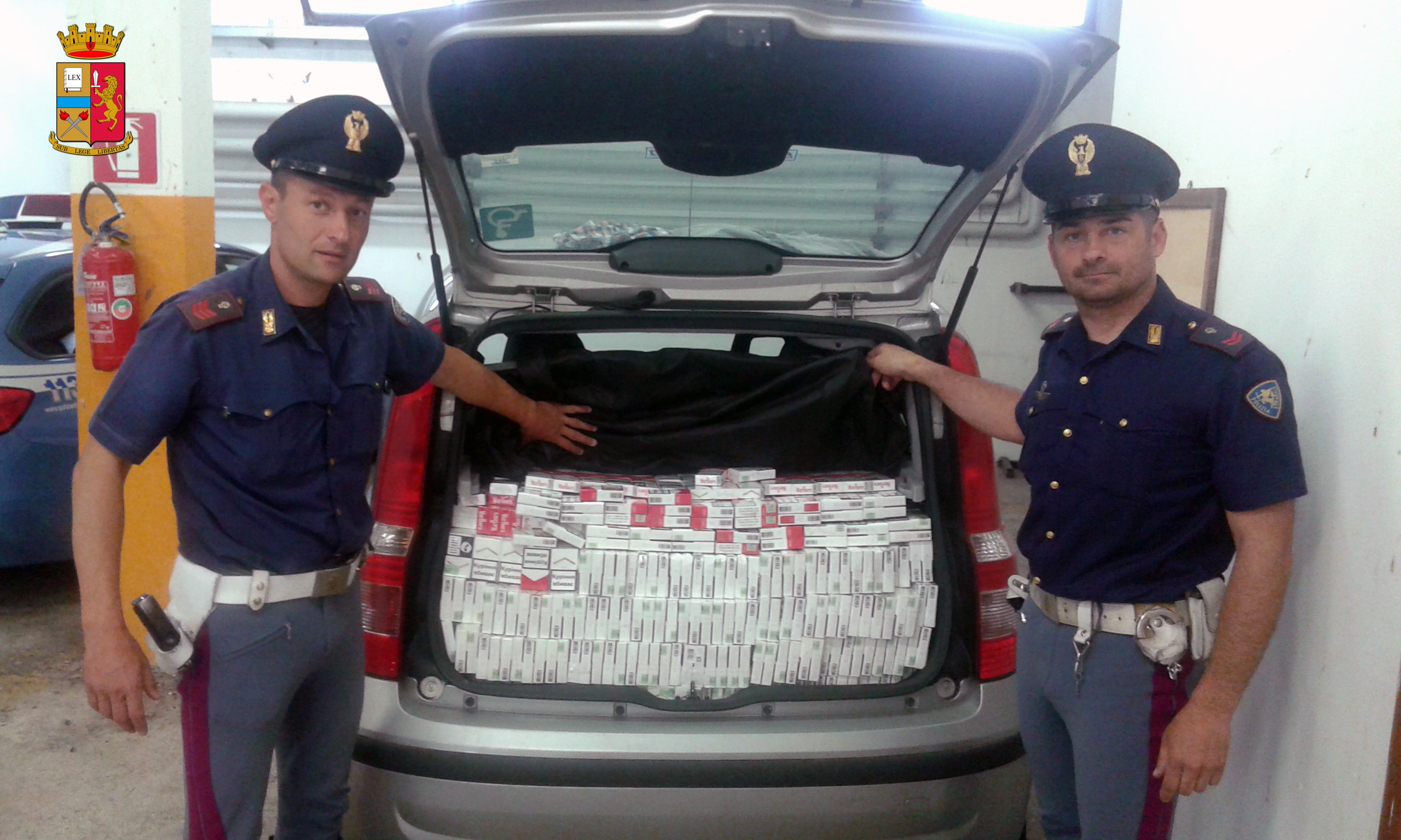 SEZIONE POLIZIA STRADALE DI AREZZO E LUCCA In autostrada con