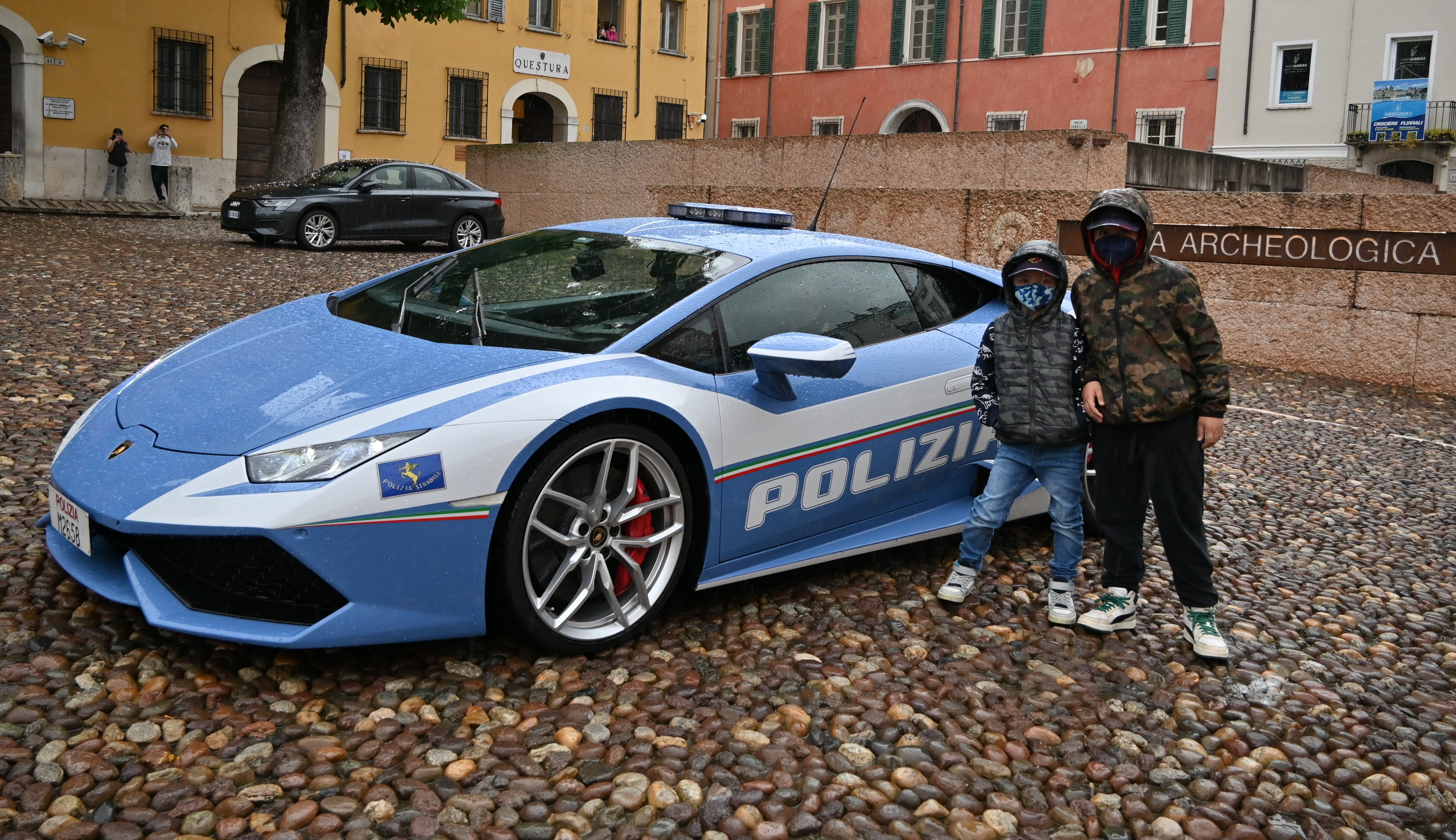 Lamborghini della Polizia di Stato a Mantova