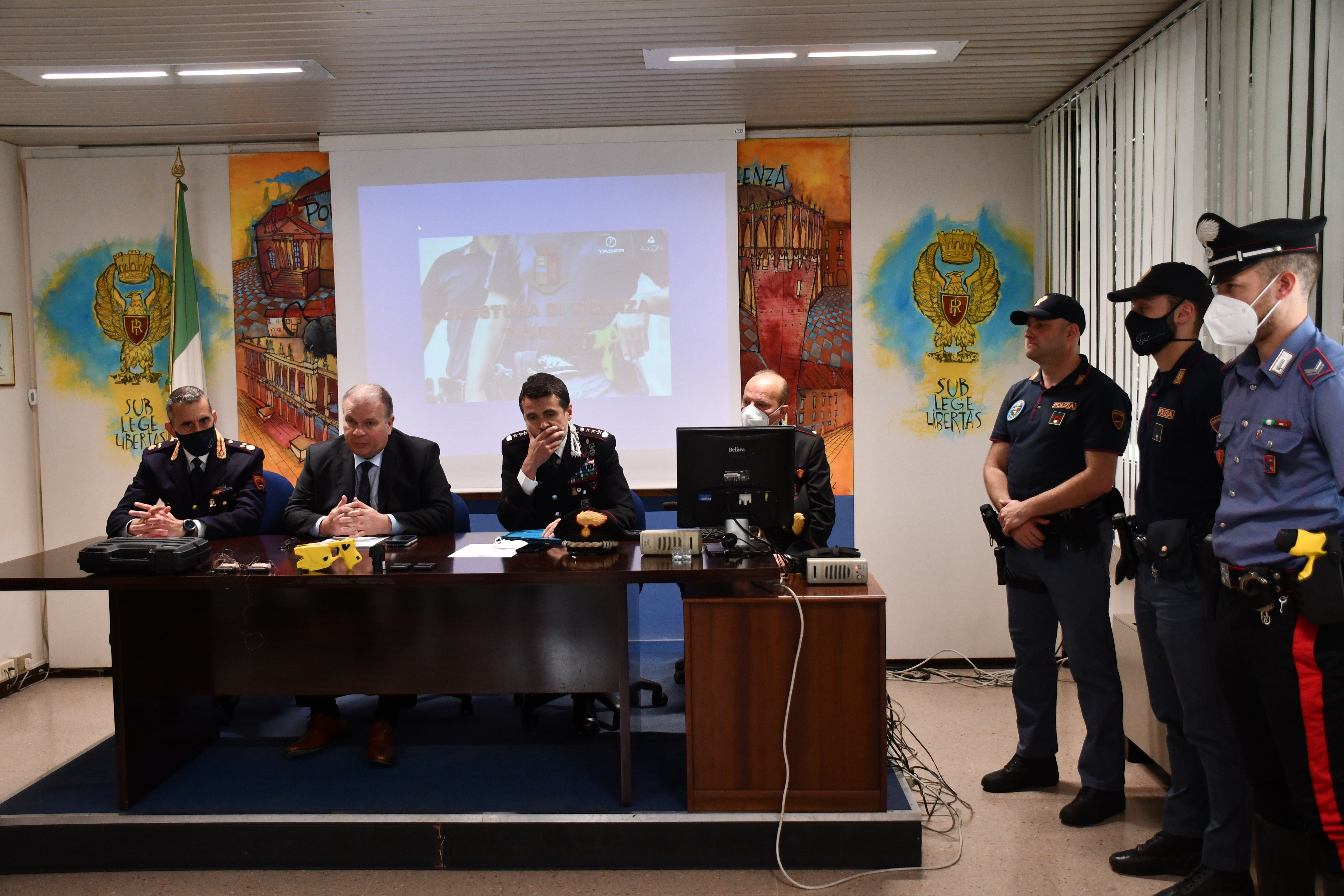 CONFERENZA STAMPA del 23 Maggio 2022 - Vicenza “TASER” a Polizia e Carabinieri