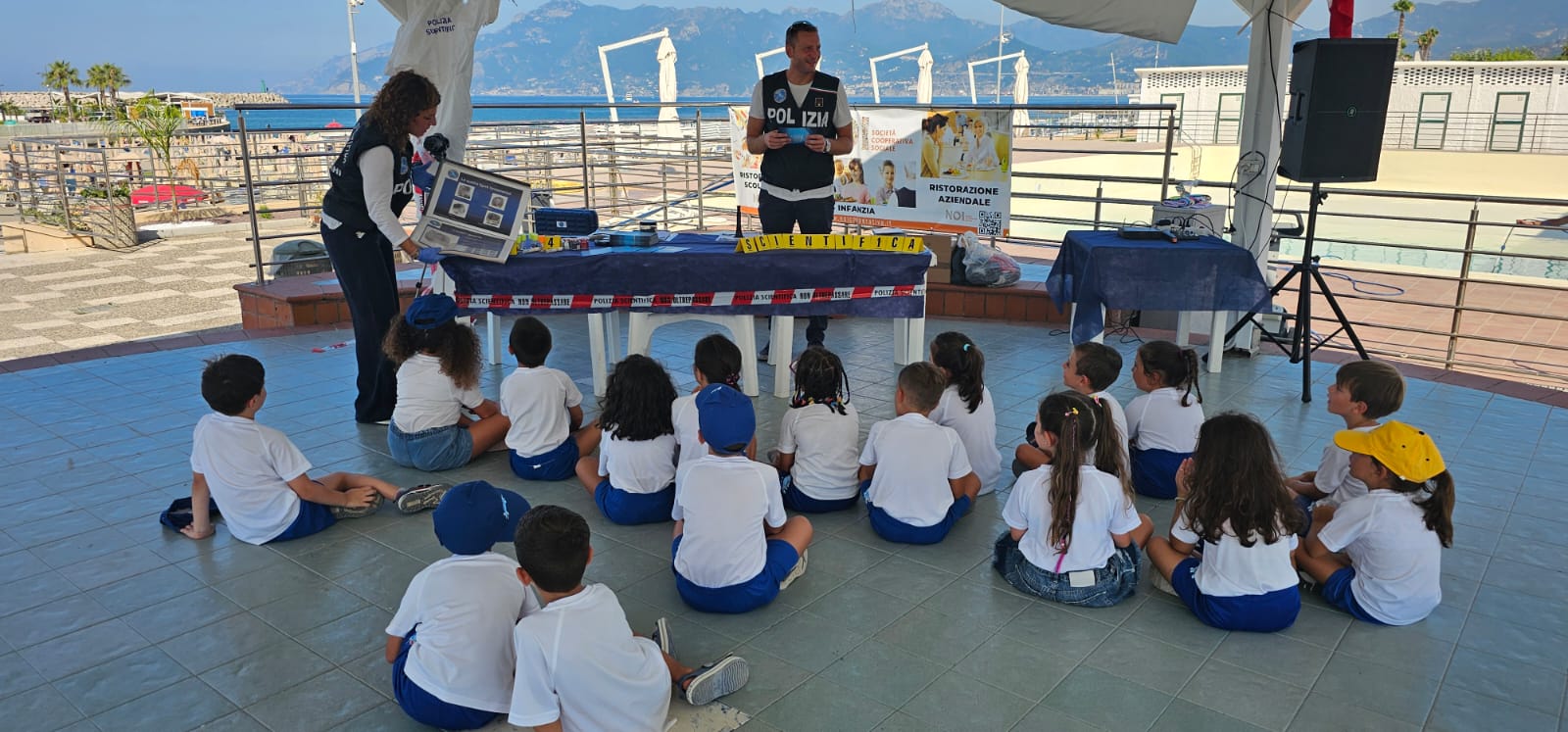La Polizia di Stato incontra i bambini Educamp Salerno (6)