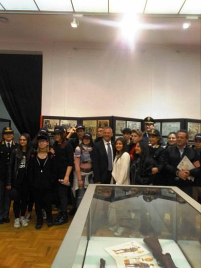 Cosenza 09 aprile 2018. Inaugurazione della mostra sulla storia della Polizia di Stato.