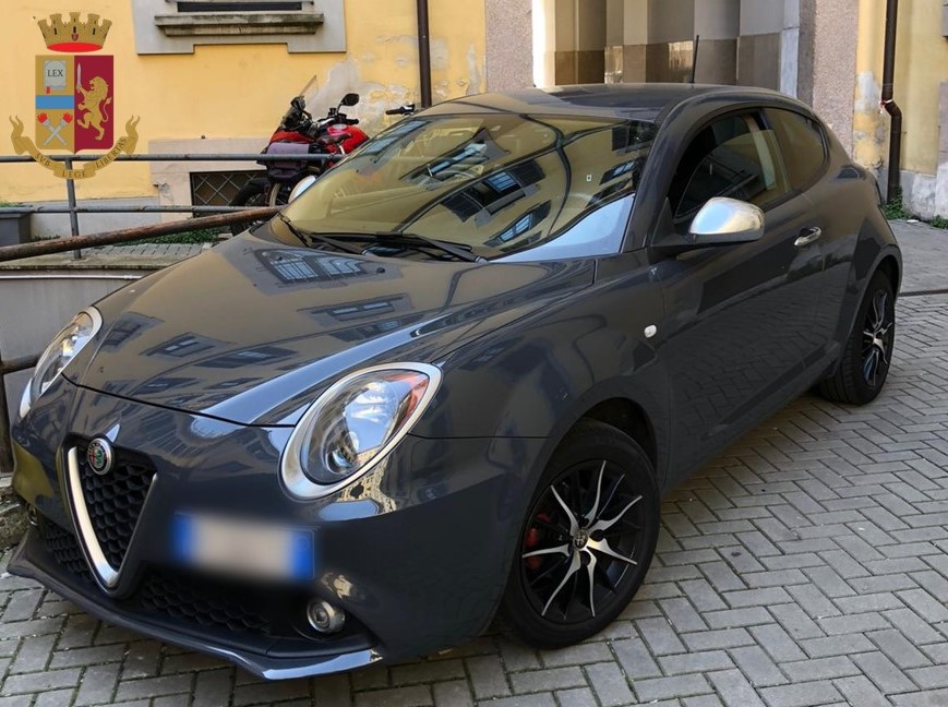Milano, rubano automobile servendosi di un jammer: la Polizia di Stato arresta due pregiudicati