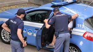 POLIZIA DI STATO.
ATTIVITA’ DI PREVENZIONE IN ZONA GAD
ALLONTANAMENTO CITTADINO ALBANESE