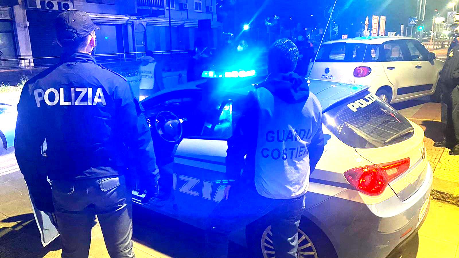 Corsa rocambolesca in città. Polizia di Stato e Capitaneria di Porto arrestano due soggetti per resistenza a pubblico ufficiale.