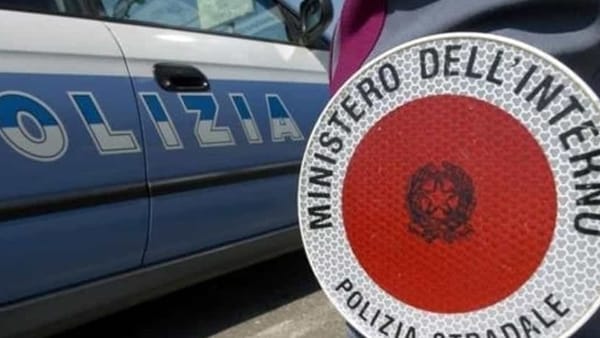 Polizia Stradale di Frosinone - Controlli amministrativi