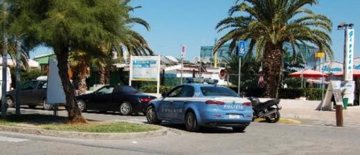 Civitanova Marche: appropriazione indebita di attrezzature per la spiaggia, indagati in tre