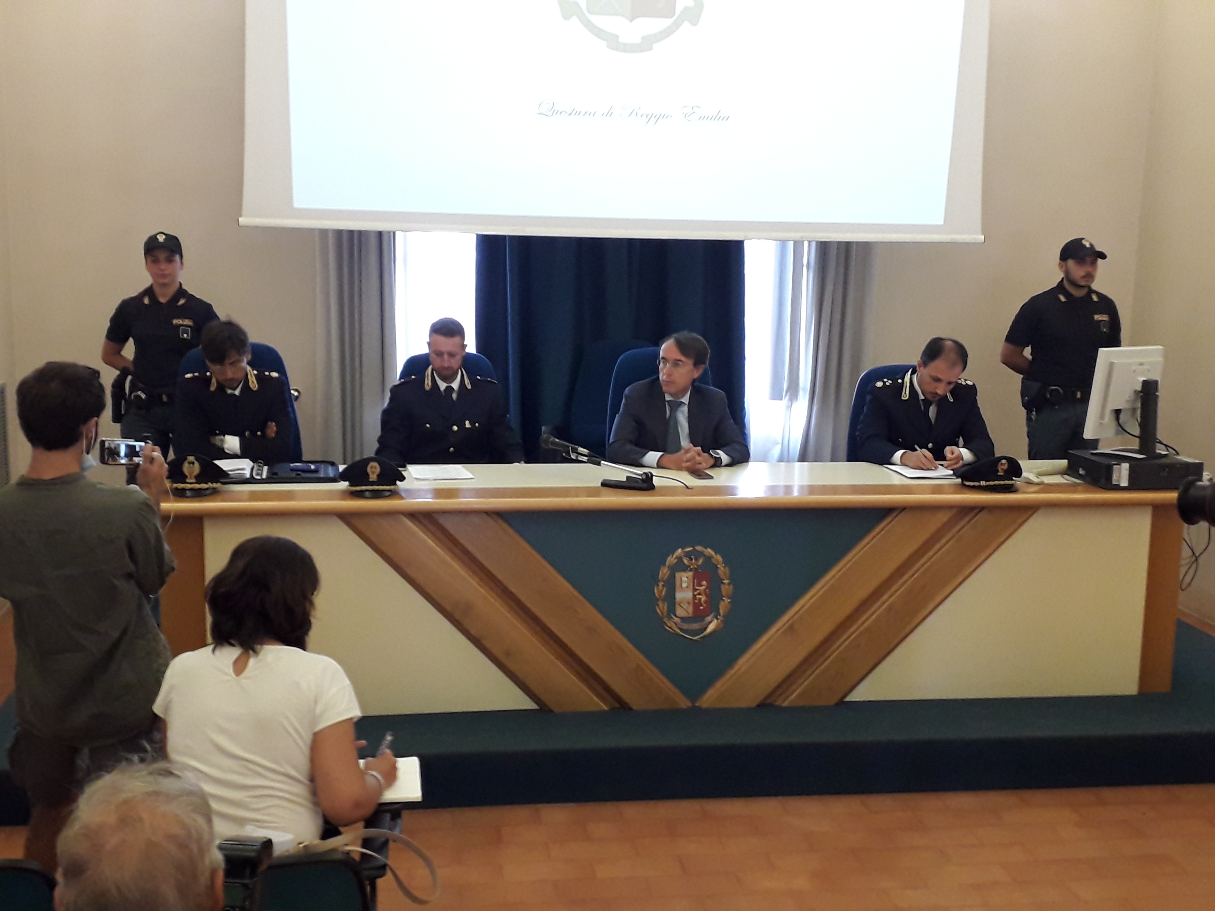 Esito dei  controlli svolti a  Reggio Emilia dalla Polizia di Stato durante il periodo di ferragosto.