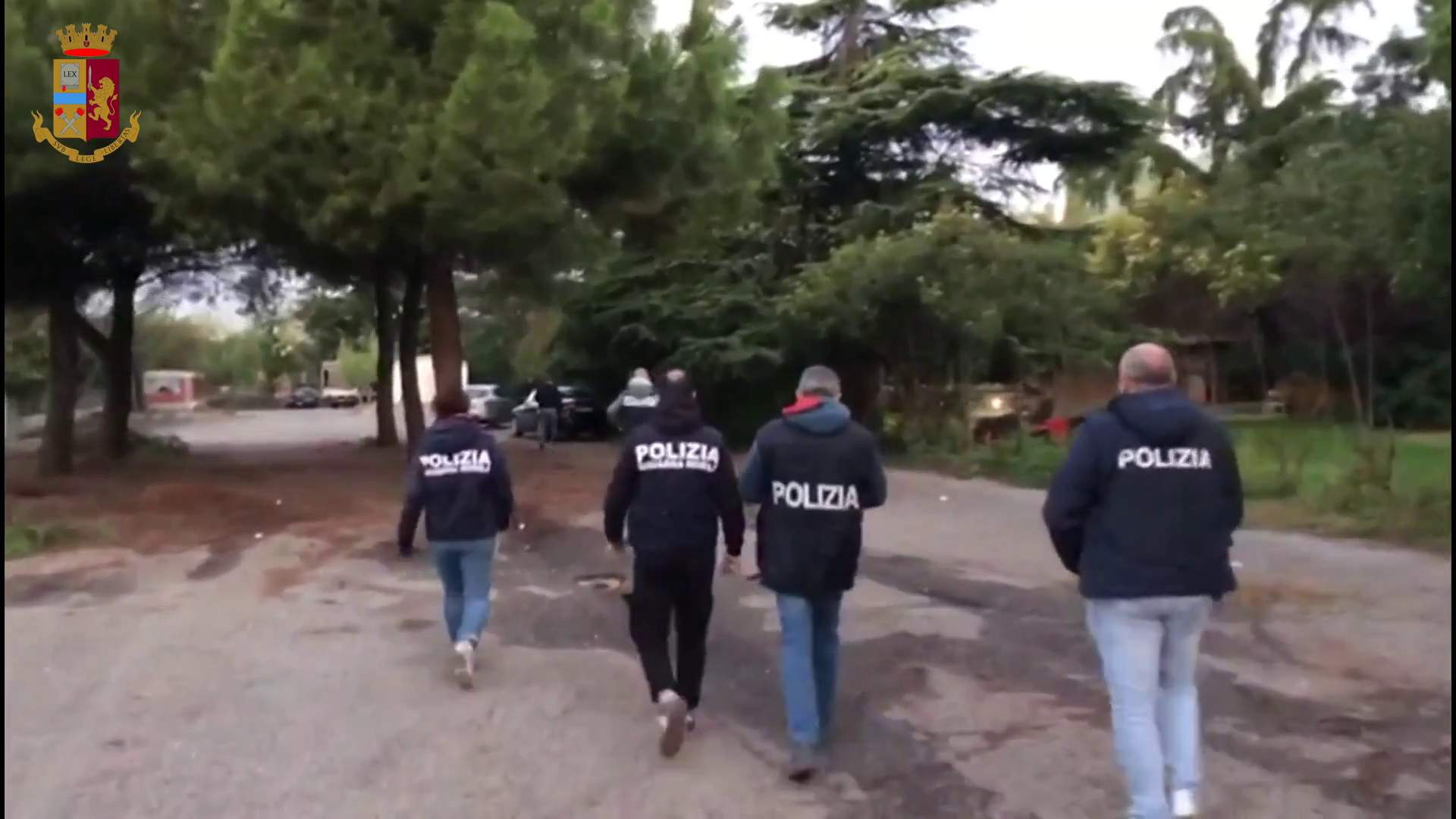 Questura Di Cremona Due Minori Arrestati Dalla Polizia Per Rapina E Lesioni
