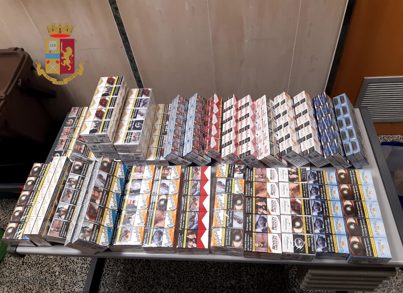 Sequestrate a Matera 32 stecche di sigarette di contrabbando