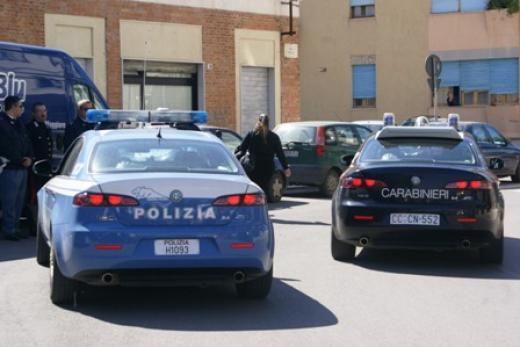 Polizia di Stato e Carabinieri eseguono ordinanza che dispone misure cautelari nei confronti di 11 persone