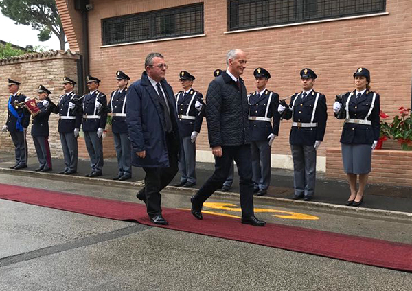 Il prefetto Gabrielli inaugura il commissariato di Lugo di Romagna