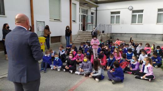 Questura di Livorno: terminata la consegna delle agende scolastiche.