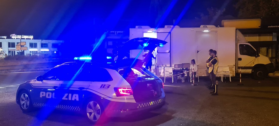 Controlli della Polizia di Stato nel week end