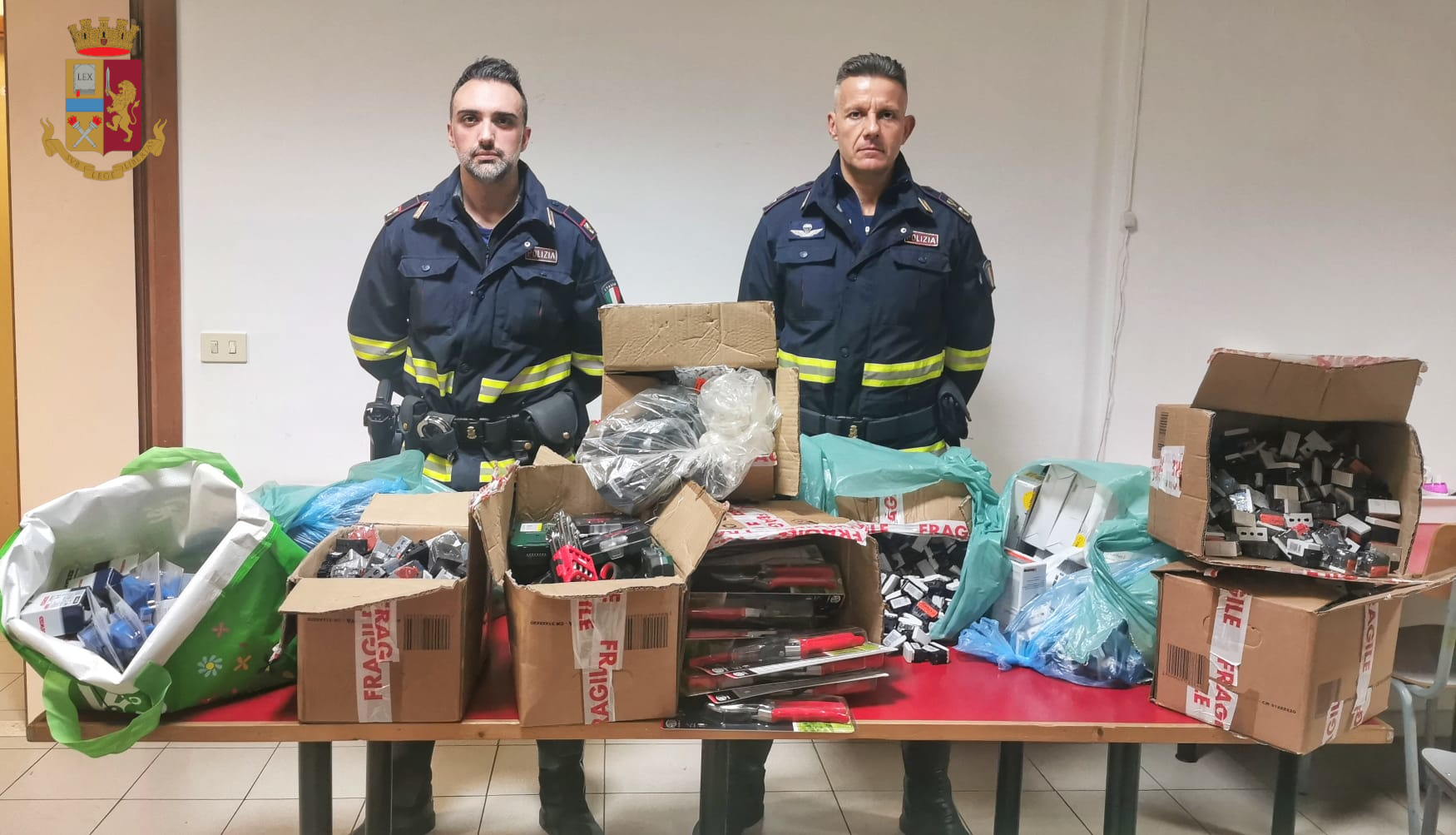 La Polizia di Stato ferma tre individui trovati in possesso di