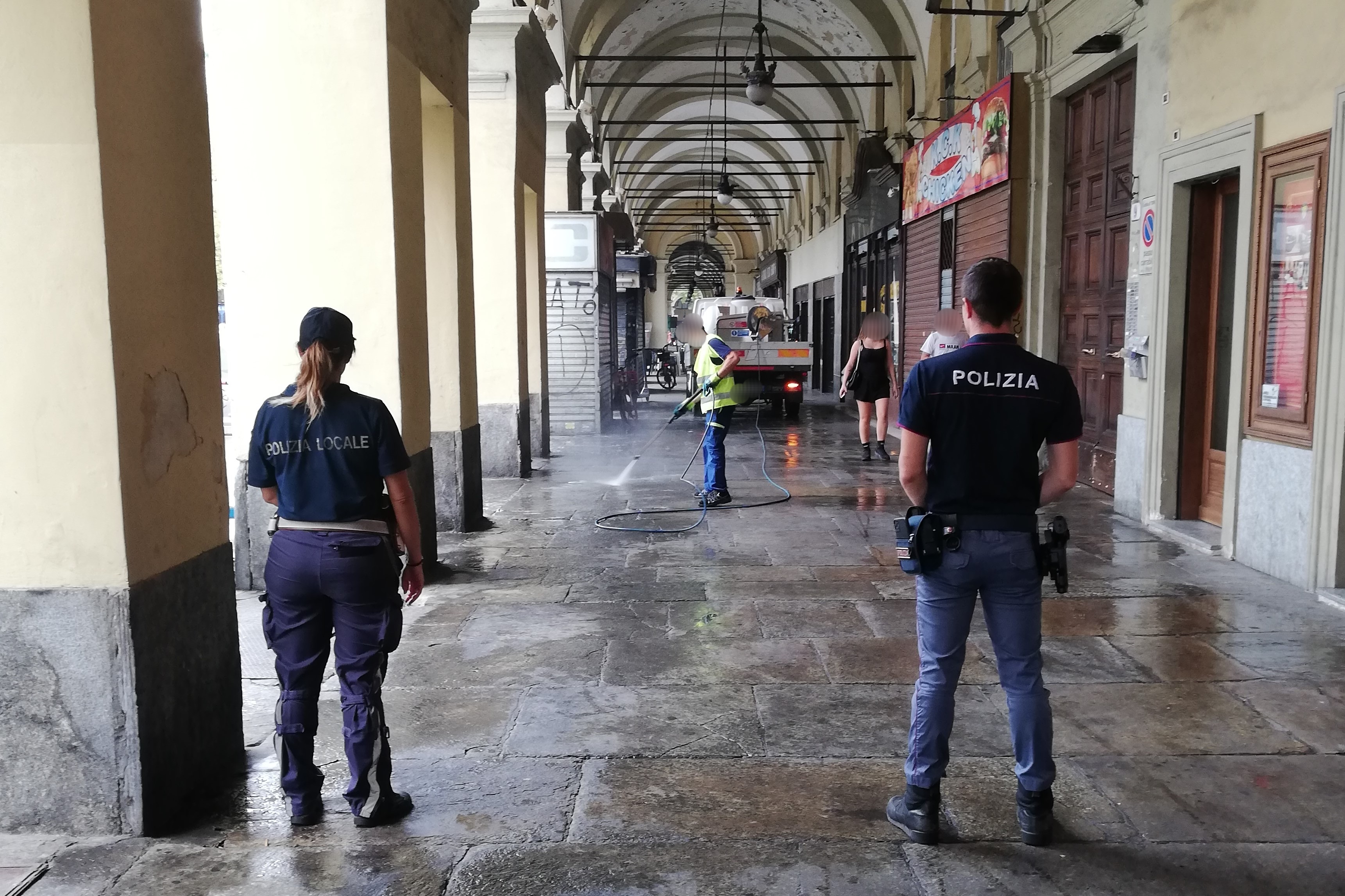 Torino: controlli straordinari del Commissariato Barriera Nizza