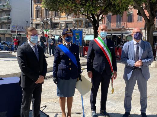 Due dirigenti della Questura di Pescara insigniti dell’onorificenza di Cavaliere dell’Ordine al merito della Repubblica Italiana