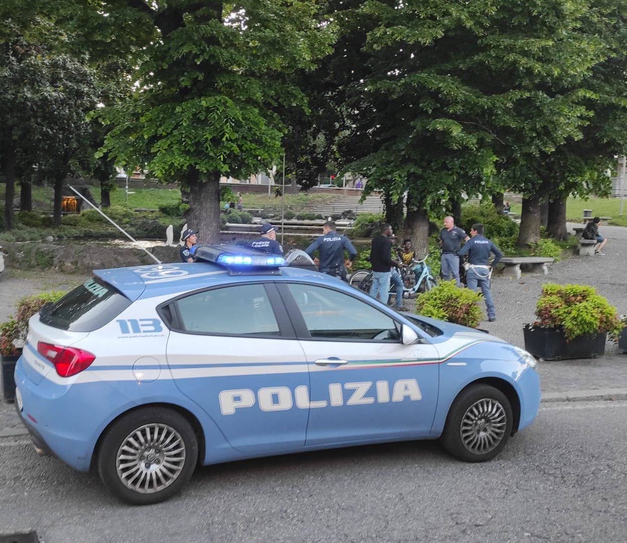 Polizia di Stato presso la Stazione di Monza