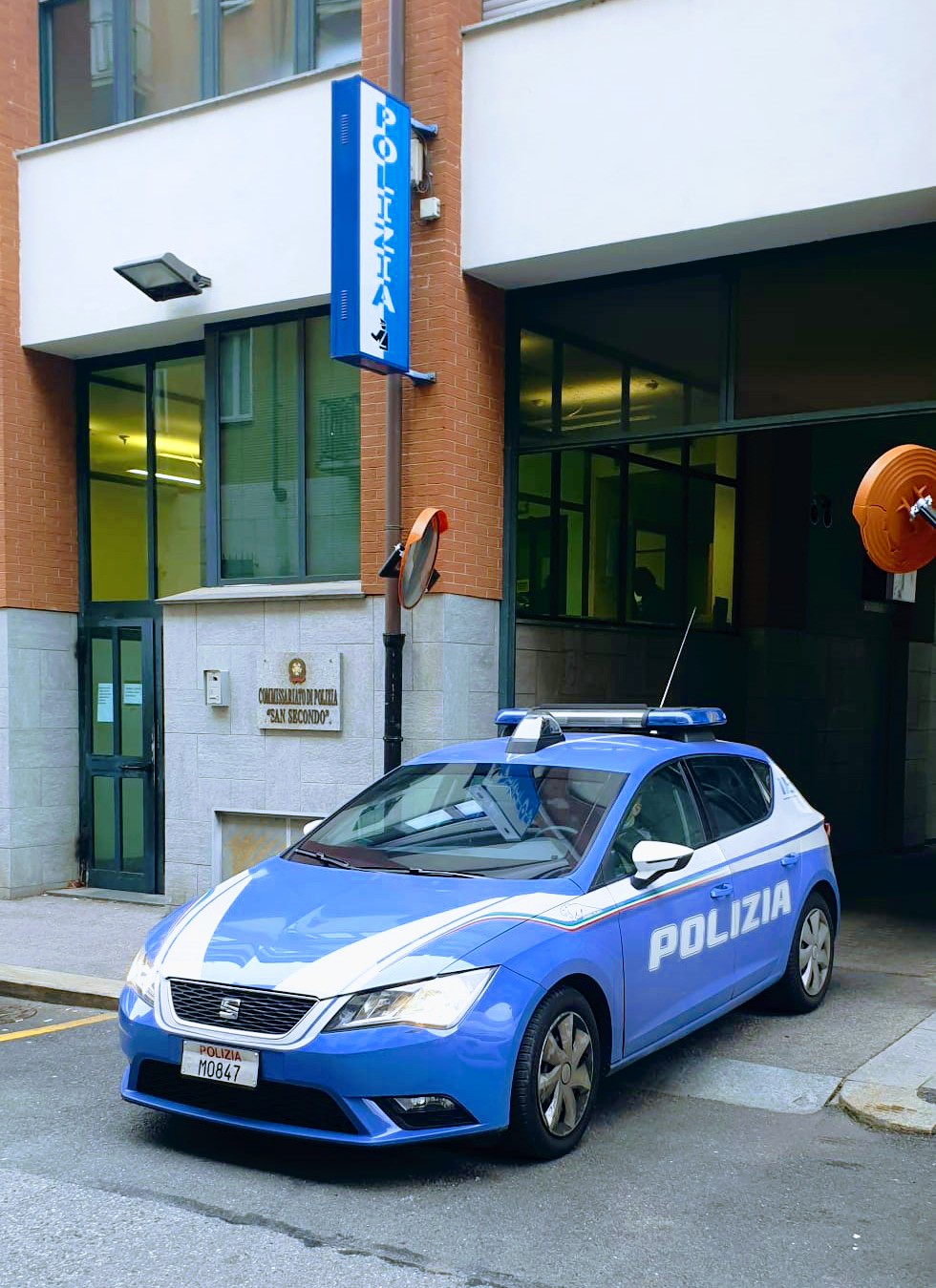 Torino: controlli amministrativi della Polizia di Stato
