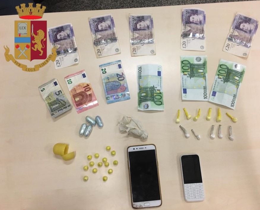 25.06.2019 Milano: la Polizia di Stato arresta spacciatore di droga
