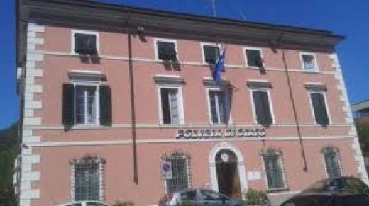 Carrara: arrestati due giovani stranieri, per aver truffato un ultrasettantenne