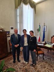 Il Prefetto di Piacenza d.ssa Daniela Lupo incontra nel suo ufficio il nuovo dirigente della D.I.G.O.S.