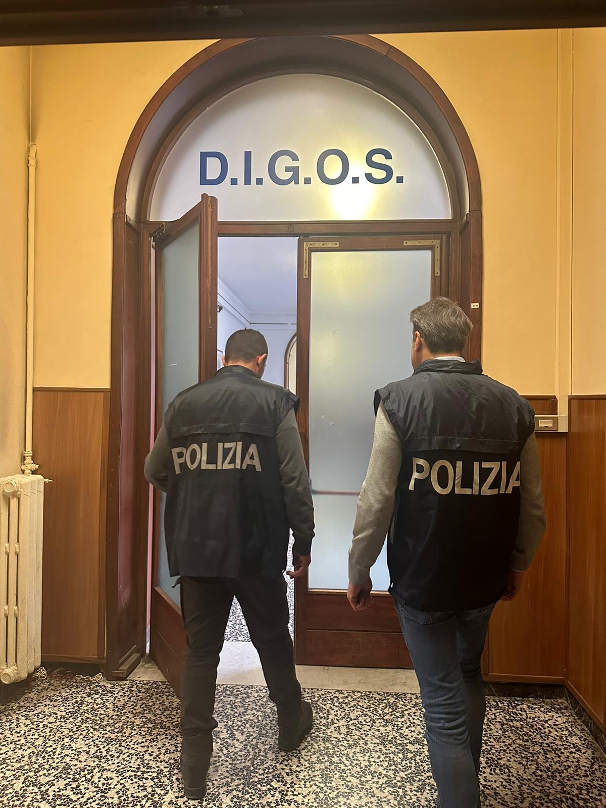 Torino: operatori Digos