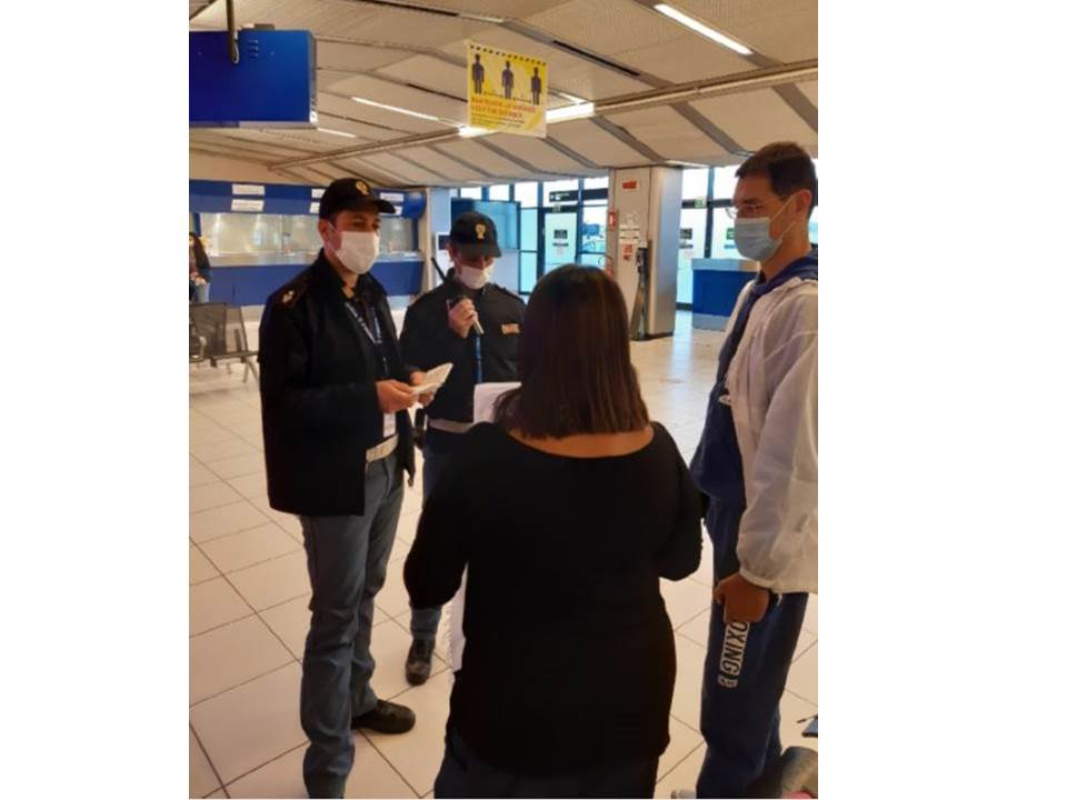 Si presenta all’aeroporto di Verona – Villafranca con un documento falso: denunciato dalla Polizia di Frontiera un 42enne