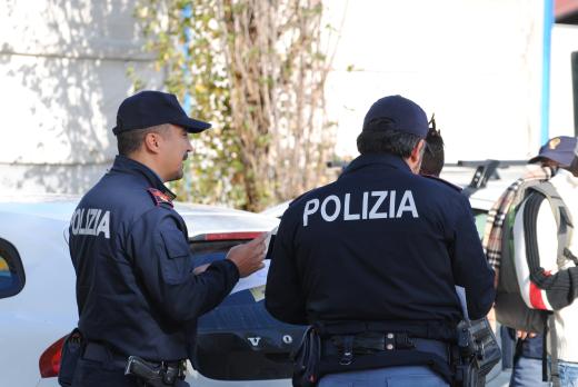 OPERAZIONE ANTIDROGA DELLA POLIZIA DI STATO A PERUGIA, ARRESTATO UN CITTADINO ITALIANO PER POSSESSO AI FINI DI SPACCIO DI SOSTANZA STUPEFACENTE.