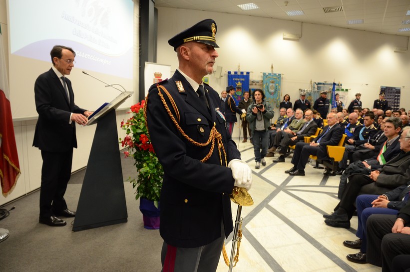 Celebrato a Marina di Carrara il 167° Anniversario della Fondazione della Polizia