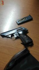 Pescara: rinvenuta una pistola pronta a far fuoco