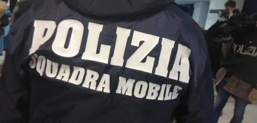 POLIZIA DI STATO DI VENEZIA: ARRESTATO CITTADINO ALBANESE CONDANNATO A DIECI ANNI DI RECLUSIONE PER UNA VIOLENZA SESSUALE SU UNA MINORENNE.