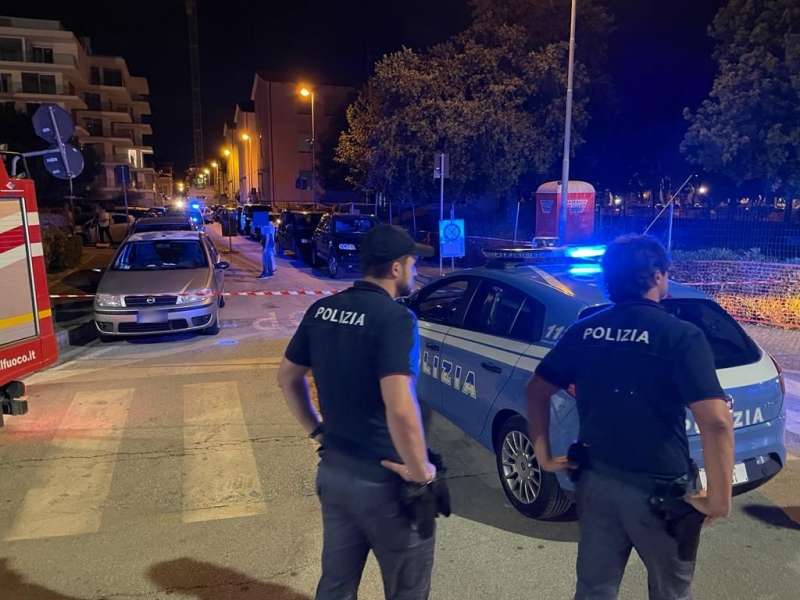 Civitanova Marche - Polizia in azione
