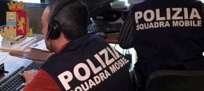 Pordenone: la Polizia di Stato smantella vasta rete spaccio droga. Arresti e perquisizioni tra Friuli e Veneto. 21 indagati, disposte 9 misure restrittive.