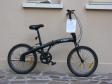 8) BICICLETTA PIEGHEVOLE DI COLORE NERO MARCA “DECHATLON MOD. B-FOLD” 