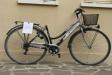 34)  CITY BIKE DA DONNA DI COLORE NERO/GRIGIO MARCA “FREJUS” MOD.TREKKING, PRIVA DI SELLA 