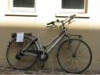 37) CITY BIKE DA DONNA DI COLORE GRIGIO CHIARO MARCA “BOTTECCHIA”, PRIVA DI SELLA 